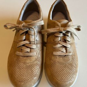 Dansko Tan Alissa Sneakers
